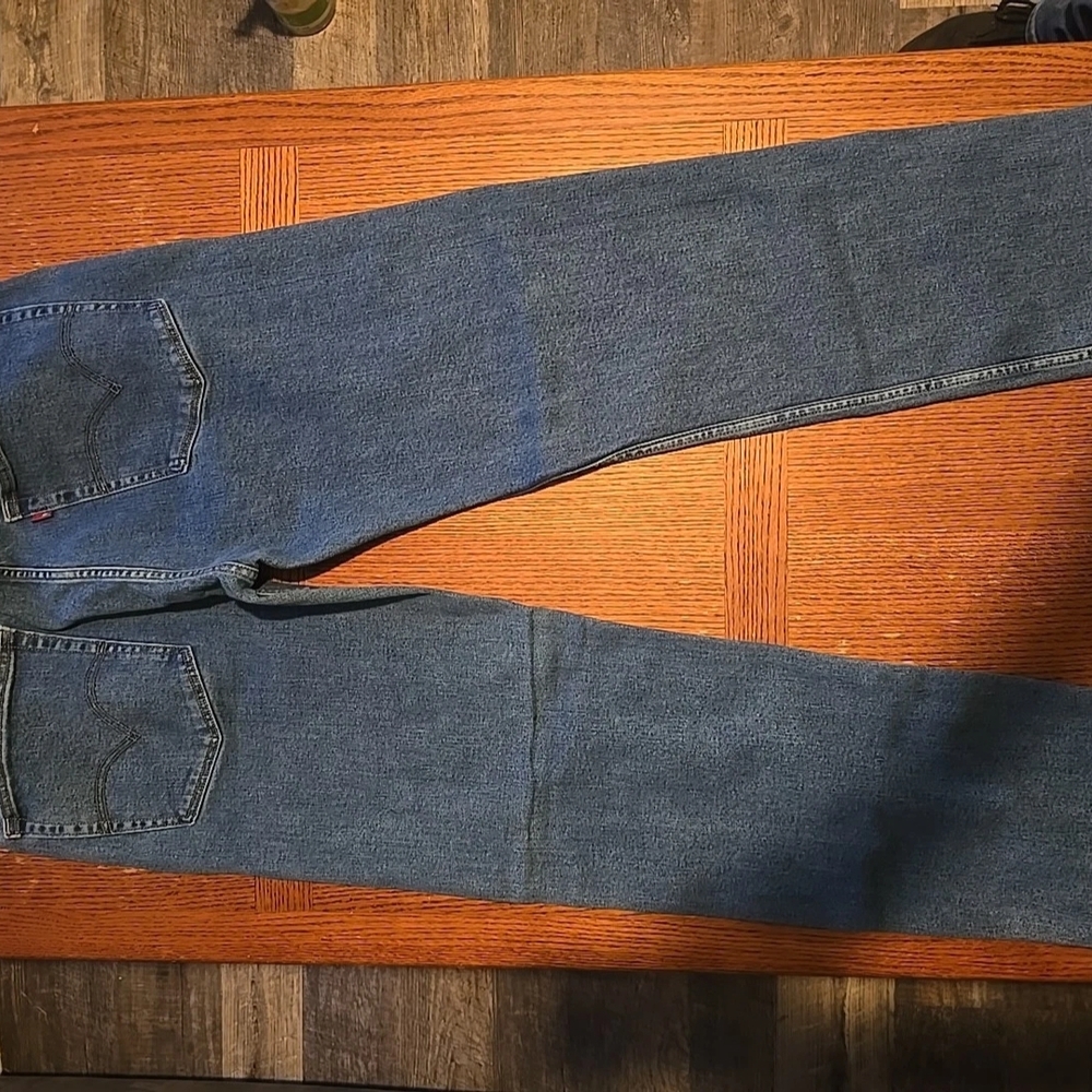 Levi's 505 Men's Straight Jeans in Classic Blue - Picture 2 of 4